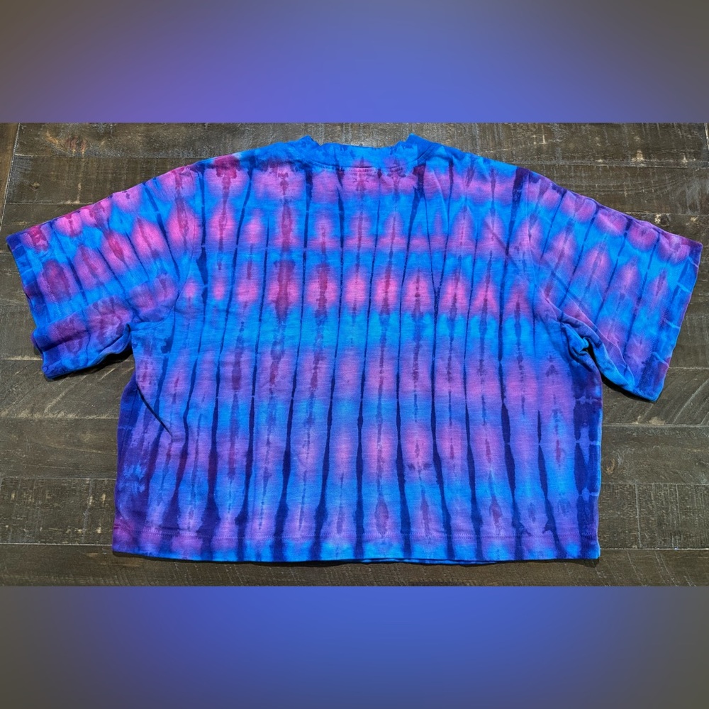 NWT Cotton Citizen Tokyo Crop Tee in Hibiscus Tie Dye Sz Medium - Picture 3 of 8